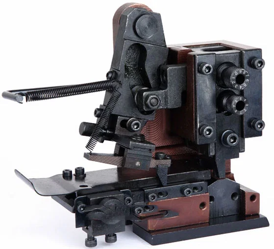 JST Terminal Krimpningsform