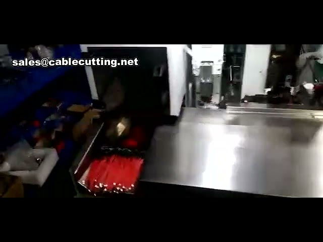 Automatisk krympeslangeindsættelse, opvarmning og terminalkrimpemaskine