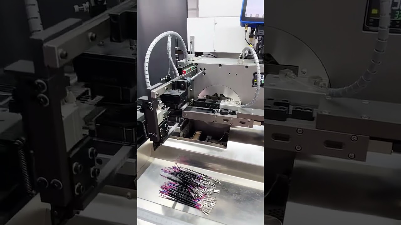 Fully Automatic Cutting Stripping Tinning and Crimping Machine #factory #machine
