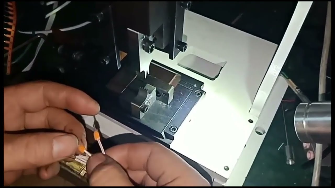 Cold Press Plug Crimping Machine30mm Stroke Loose Insulated Terminal Crimp Machine Set