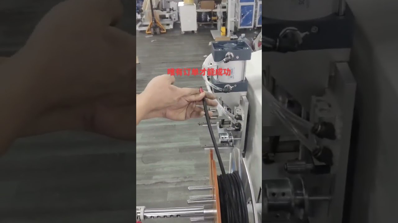 Ledninger og Elkabler: Professionel Kabelafisoleringsmaskine til Fabrik og Gør-det-selv #machine #cablewirestrippingmachine #factory #automobile #diy