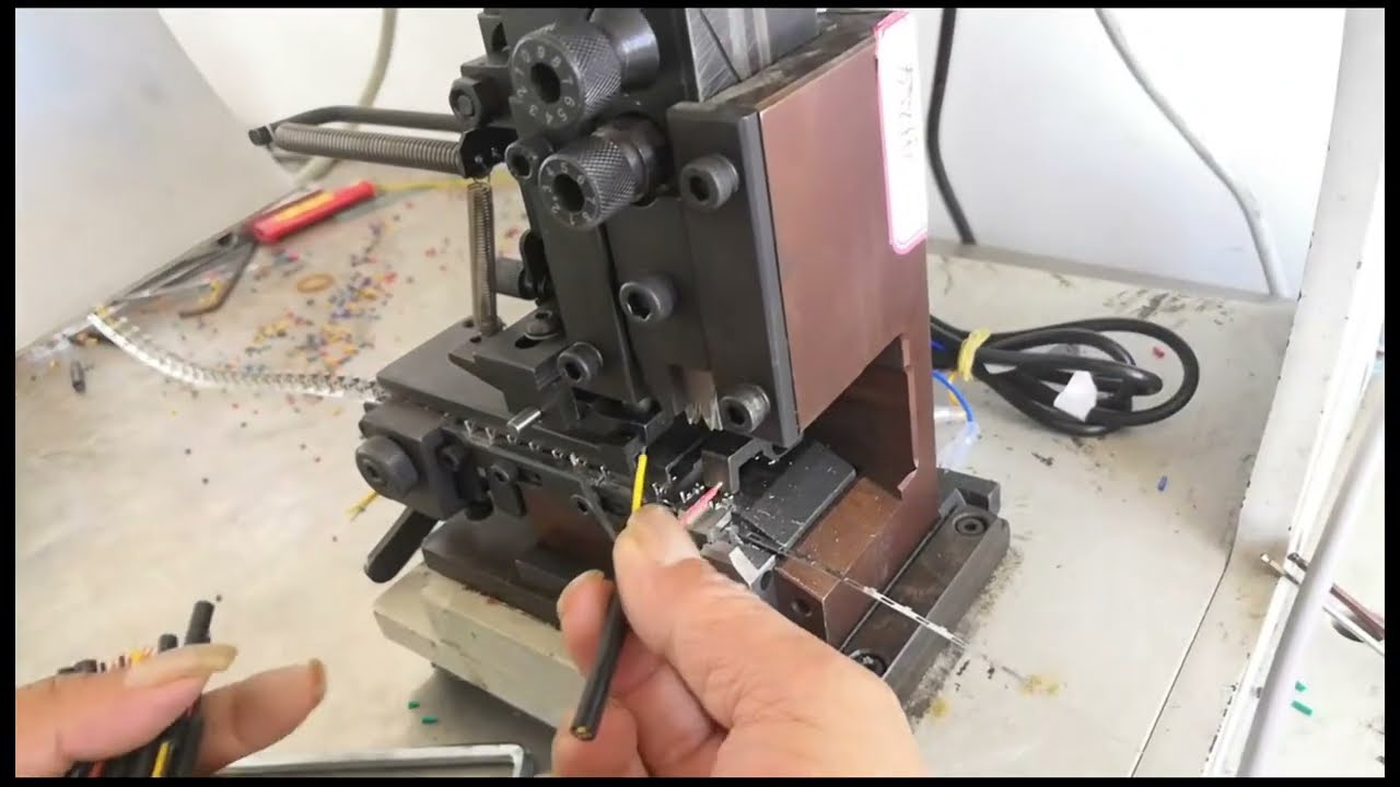15-Ton Electric Super-Mute Automatic Terminal Crimping Machine with Horizontal Feed