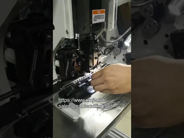 Terminal Connector Press Machine For Stripping Crimping Process